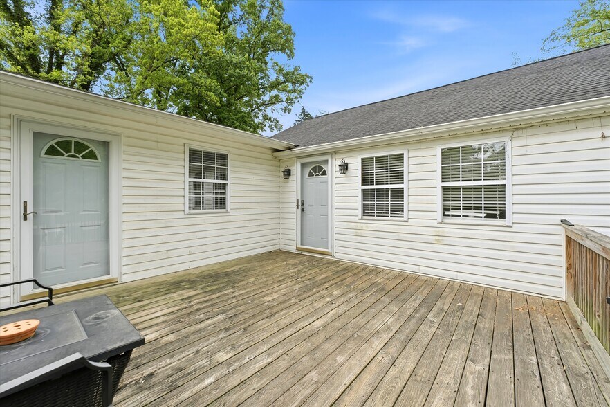 More Photos Of 601 N Chilhowee Dr, Knoxville Multifamily For Sale