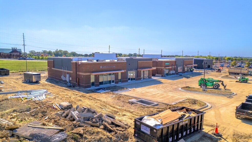 More Photos Of 7669-7673 Blake St, Liberty Township Storefront For Lease