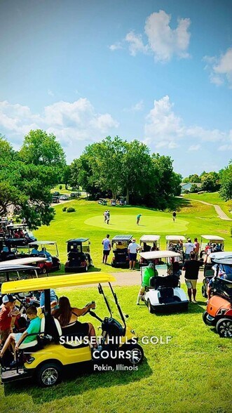 More Photos Of 1620 Summit Dr, Pekin Golf Course Driving Range For Sale