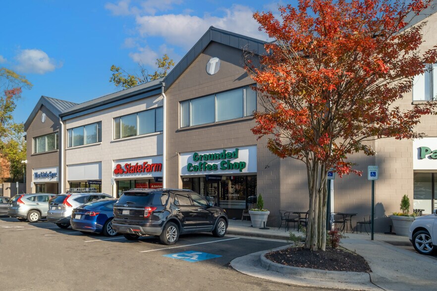 More Photos Of 6911-6940 Telegraph Rd, Alexandria General Retail For Lease