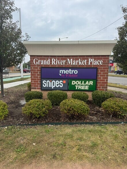 More Photos Of 21310 Grand River Ave, Detroit Unknown For Lease