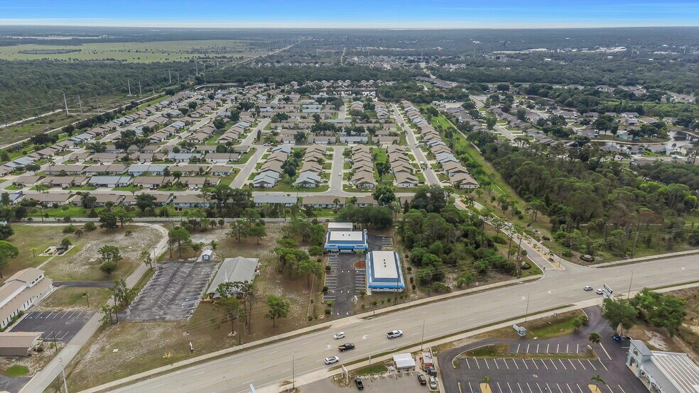 More Photos Of 655 N Indiana Ave, Englewood Medical For Sale