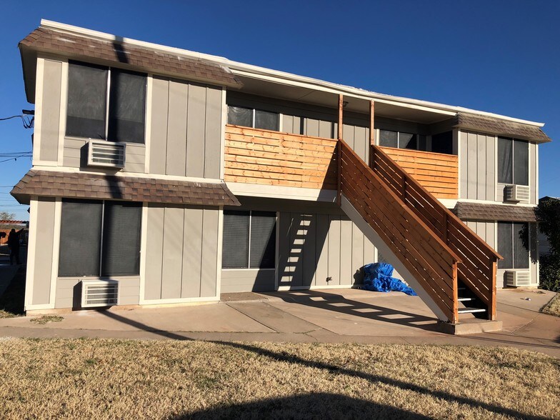 More Photos Of 501 Elm St, Sweetwater Apartments For Sale