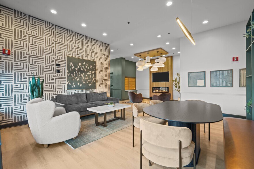 More Photos Of 625 Deerfield Rd, Deerfield Apartments For Lease