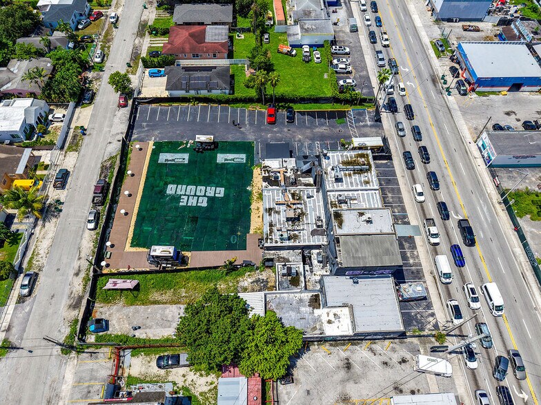 More Photos Of 728 NW 79 Street, Miami Bar For Sale