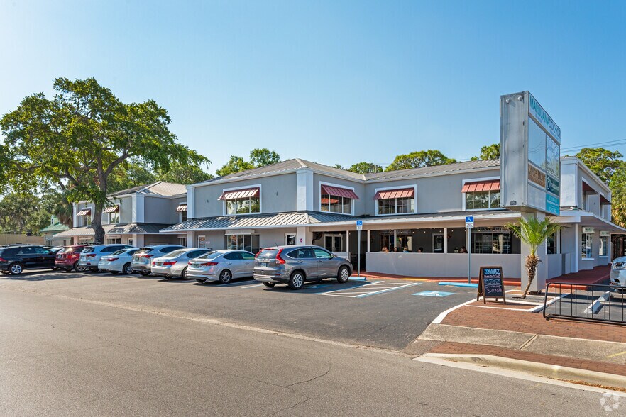 43184332 W El Prado Blvd, Tampa, FL 33629 Retail For Lease