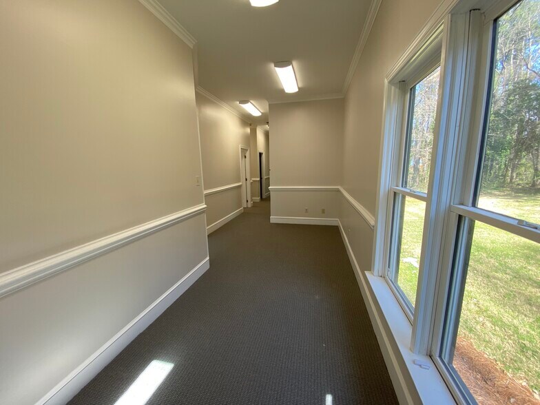 More Photos Of 1029-1057 Dresser Ct, Raleigh Office For Lease