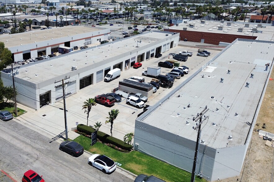 More Photos Of 2700 Rose Ave, Signal Hill Warehouse For Sale