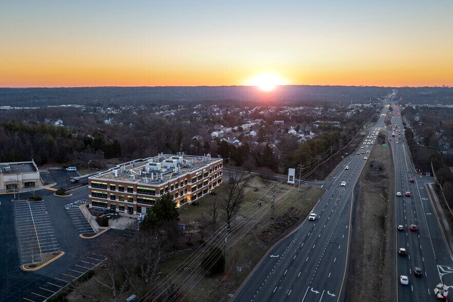 More Photos Of 21335 Signal Hill Plaza, Sterling Office For Lease