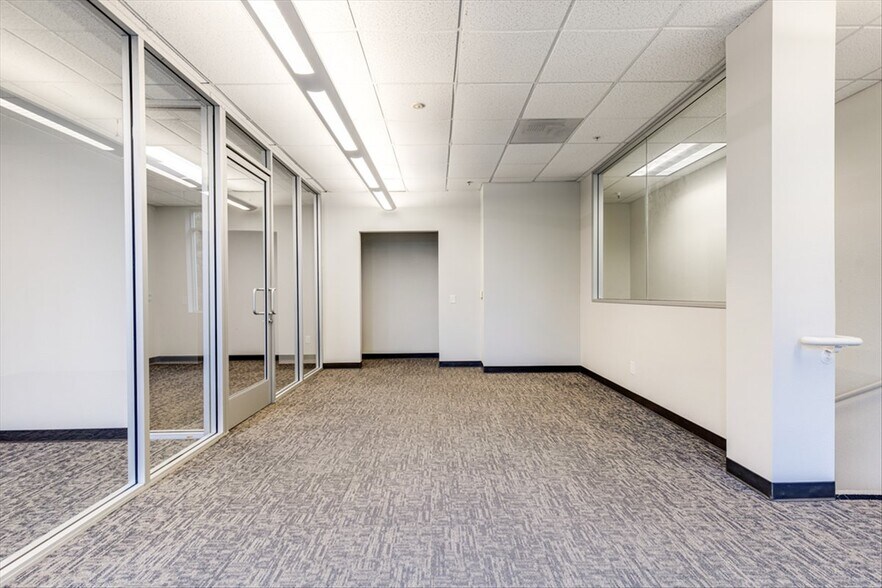 More Photos Of 2180 Ringwood Ave, San Jose Light Distribution For Sale