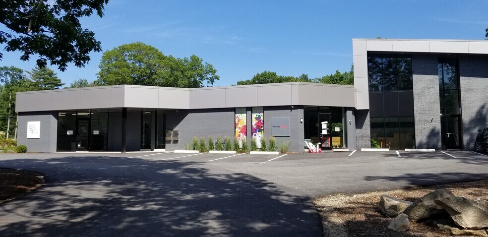 More Photos Of 45 Industrial Park Rd, Hingham Office For Lease