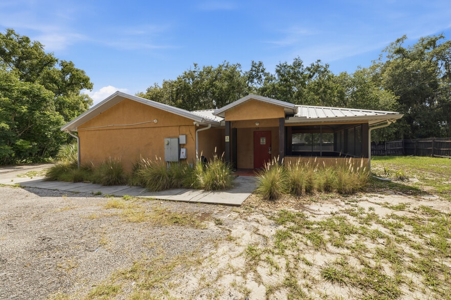 More Photos Of 2250 N Volusia Ave, Orange City Specialty For Sale