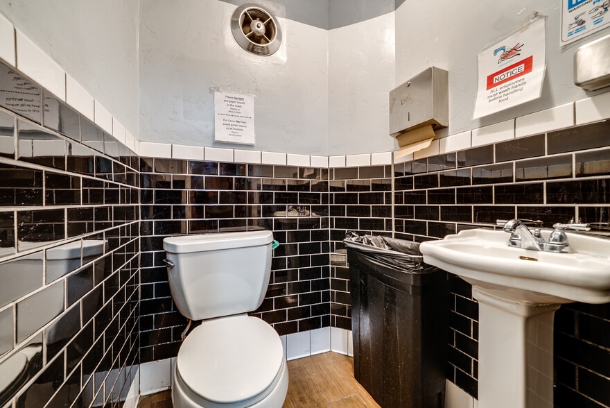 More Photos Of 2130-2134 Main St, Julian Storefront For Sale