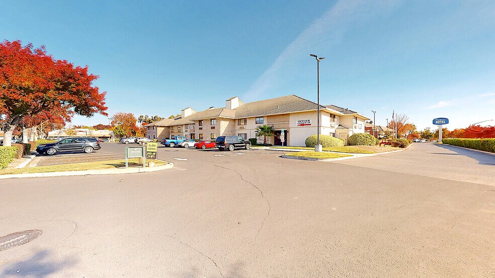 Primary Photo Of 1720 Sisk Rd, Modesto Hotel For Sale