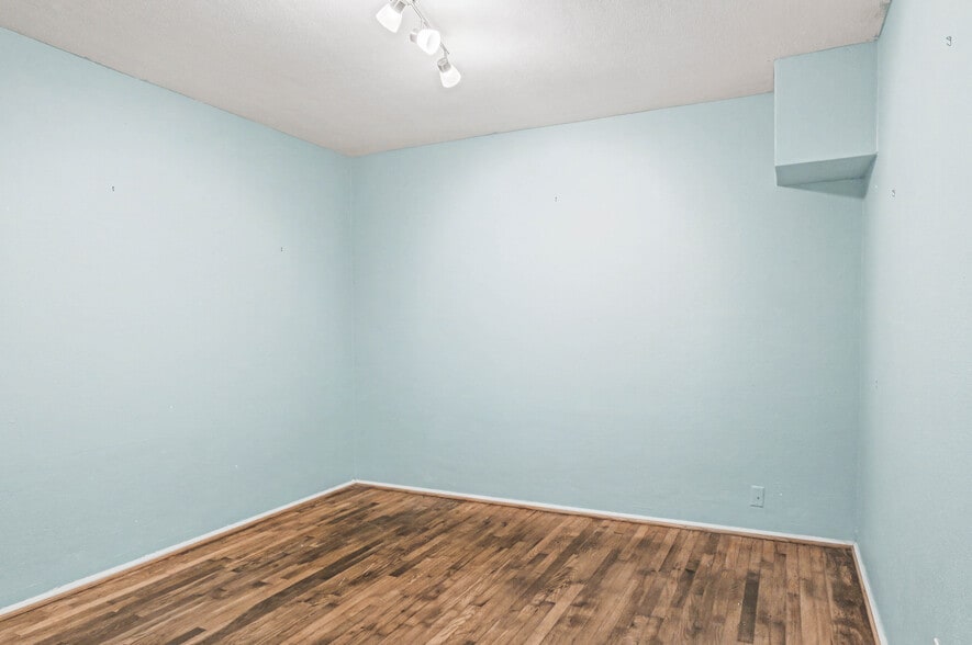 More Photos Of 1201 Cassat Ave, Jacksonville Medical For Sale