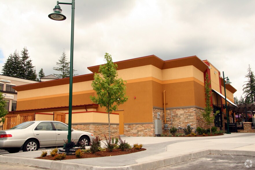 More Photos Of 15603 Main St, Mill Creek Freestanding For Lease
