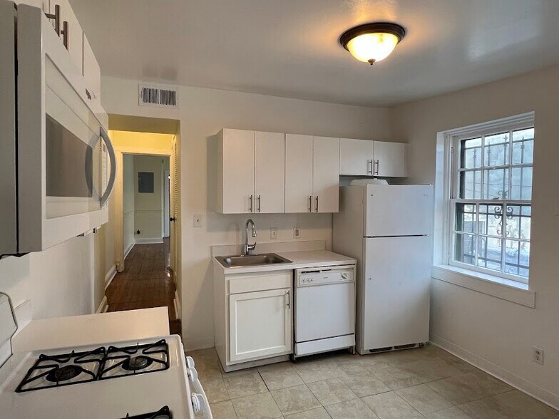 More Photos Of 817 N Howard St, Baltimore Storefront Retail Office For Sale