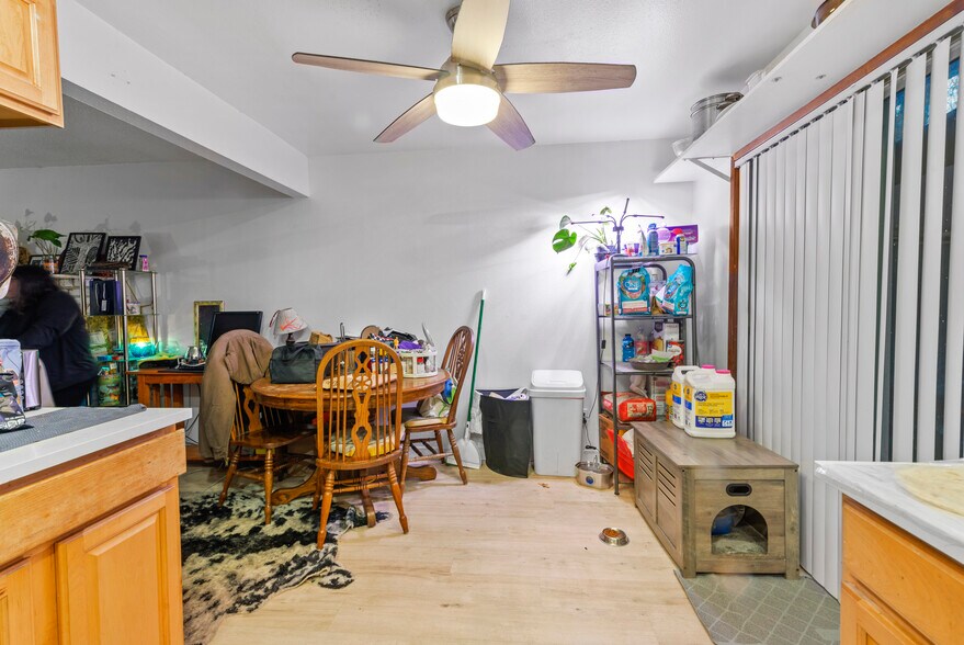 More Photos Of 15540 NE Couch St, Portland Apartments For Sale