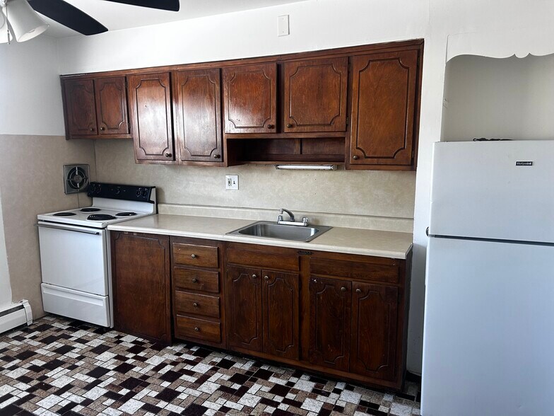 More Photos Of 407 Brick Blvd, Brick Apartments For Sale