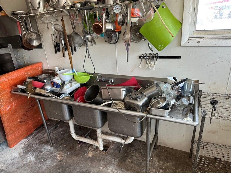 More Photos Of 167 Faulconerville Dr, Amherst General Retail For Sale