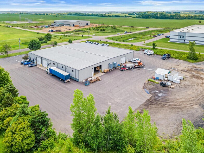More Photos Of 671-675 Grupe St, Roberts Warehouse For Sale