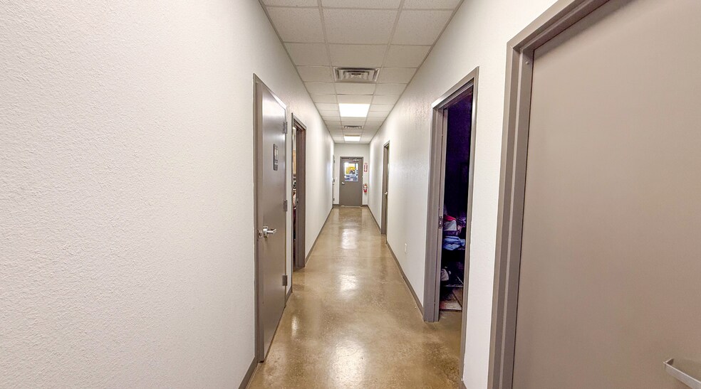 More Photos Of 8916 W County 139 rd, Midland Industrial For Lease