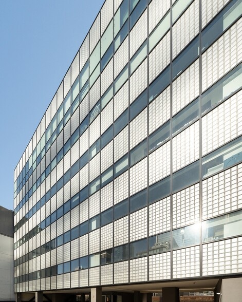 More Photos Of 520 W 27th St, New York Loft Creative Space For Sale