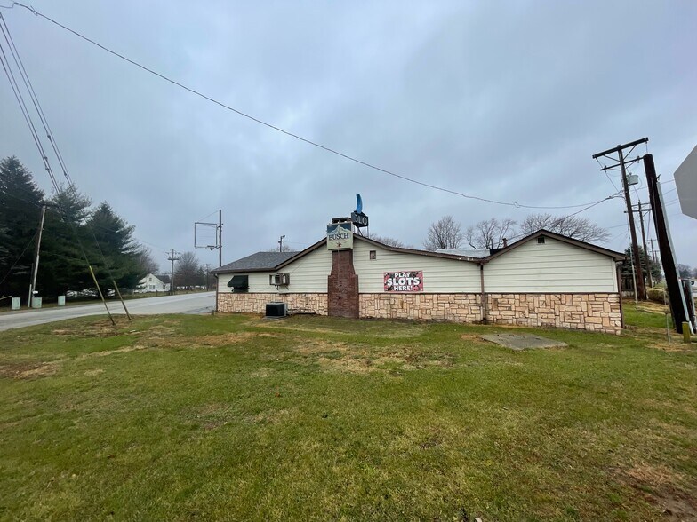 More Photos Of 3124 Perrysville Rd, Danville Restaurant For Sale