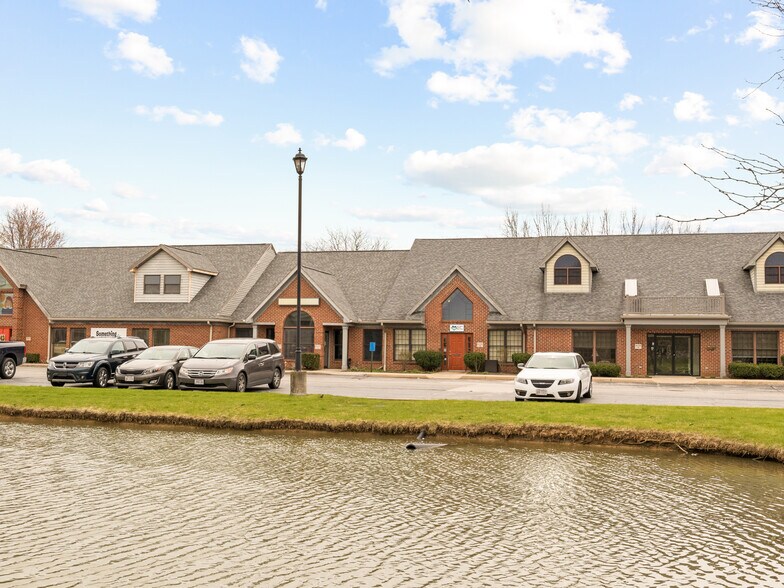 More Photos Of 655 Fox Run Rd, Findlay Office For Sale
