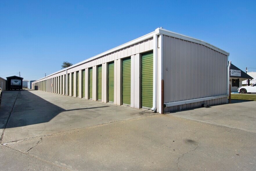 More Photos Of 4840 LA-311, Houma Specialty For Sale