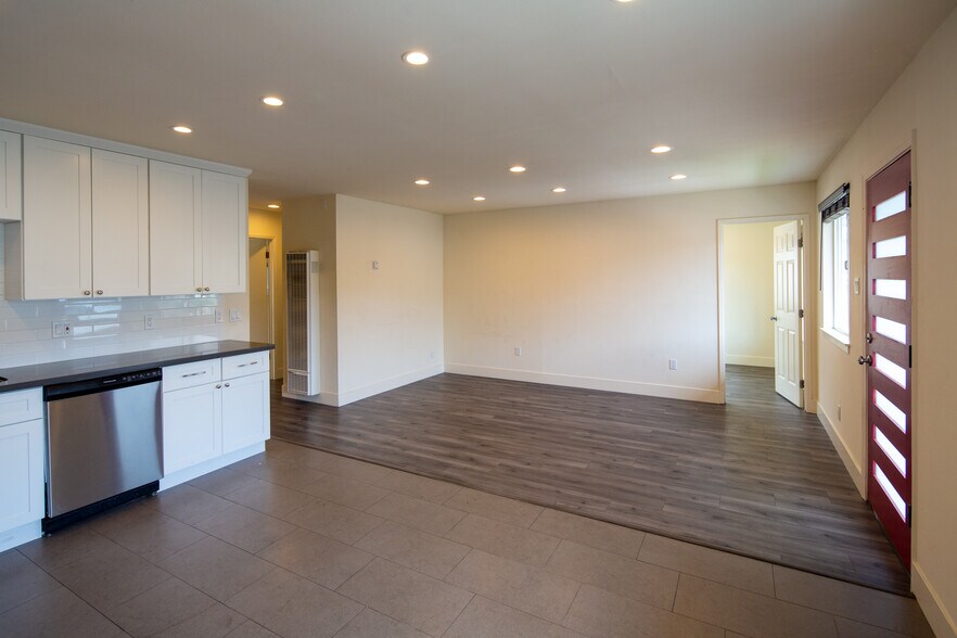More Photos Of 1140 E 22nd St, Oakland Apartments For Sale