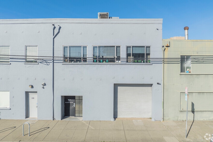 Primary Photo Of 620 3rd St, Oakland Flex For Lease