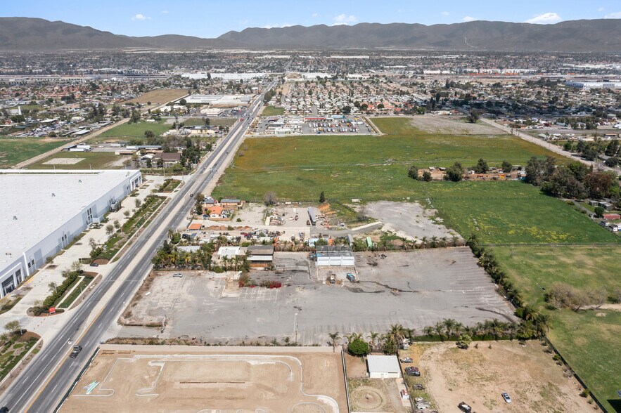 More Photos Of 11205 Cedar Ave, Bloomington Land For Sale