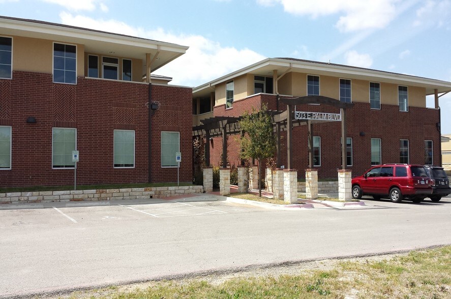 Primary Photo Of 503 E Palm Valley Blvd, Round Rock Medical For Lease