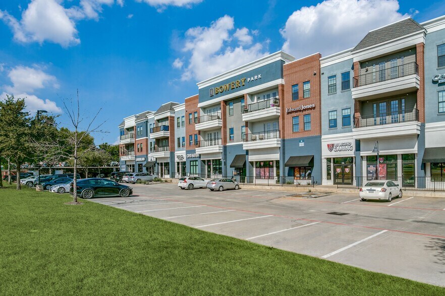 More Photos Of 2570 Justin Rd, Highland Village Unknown For Lease