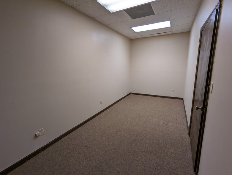 More Photos Of 1010 5th Ave N, Myrtle Beach Office For Lease