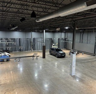 More Photos Of 2800 N Niagara Ln, Plymouth Manufacturing For Sale