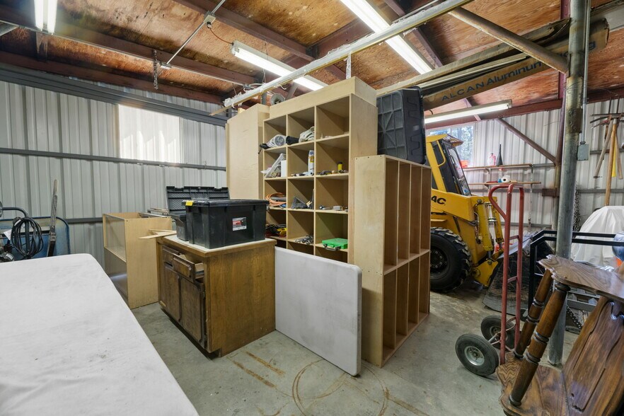 More Photos Of 41656 Big Bear Blvd, Big Bear Lake Freestanding For Sale