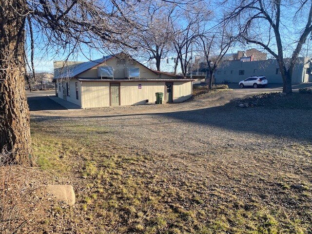 More Photos Of 723 E Gurley St, Prescott Storefront Retail Office For Sale