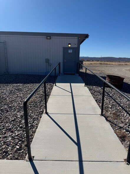 More Photos Of 5750 DENALI Ln, Caliente Manufacturing For Sale