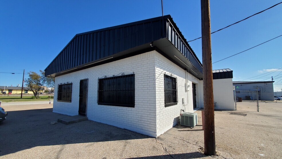 More Photos Of 124 N 4th St, Killeen Auto Repair For Lease