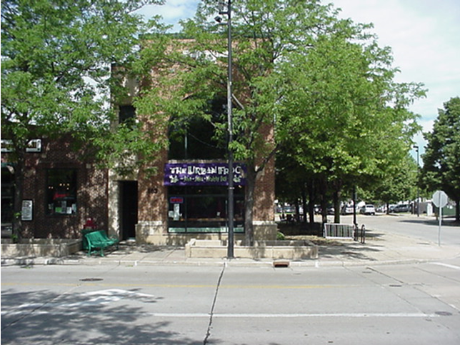 More Photos Of 163 N Broadway, Green Bay Storefront Retail Office For Lease