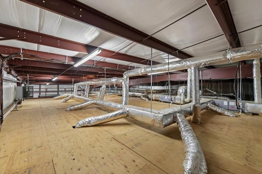 More Photos Of 4665 Church Rd, Cumming Warehouse For Sale