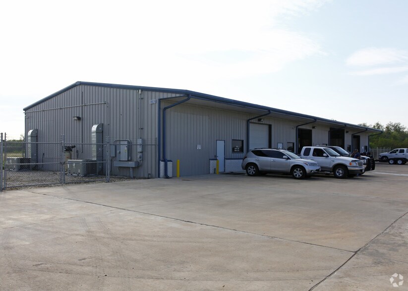 More Photos Of 3902 Reese Rd, Richmond Warehouse For Lease