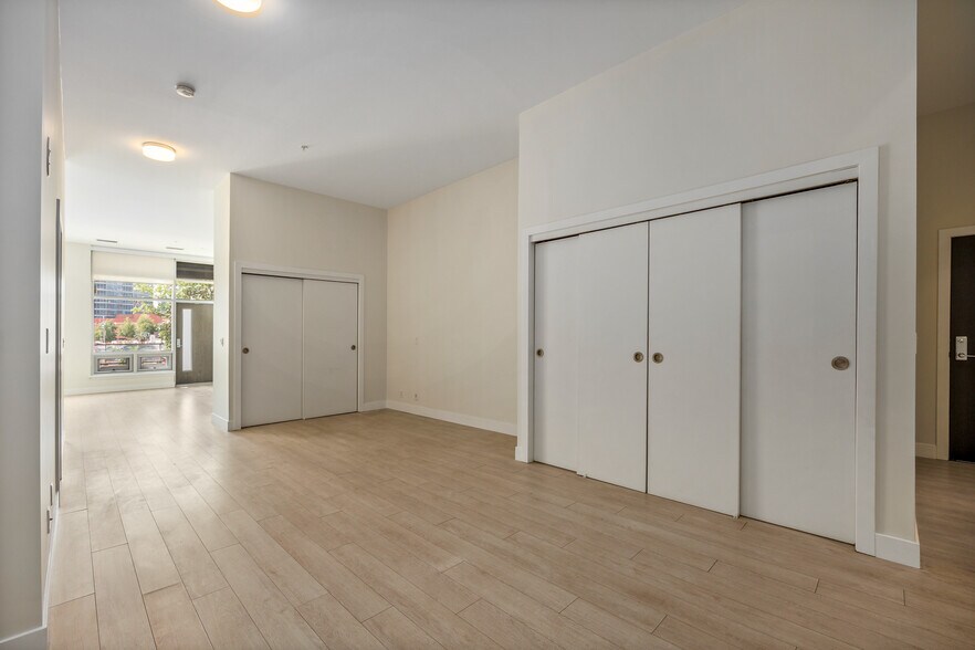 More Photos Of 1130 3 St SE, Calgary Flex For Sale