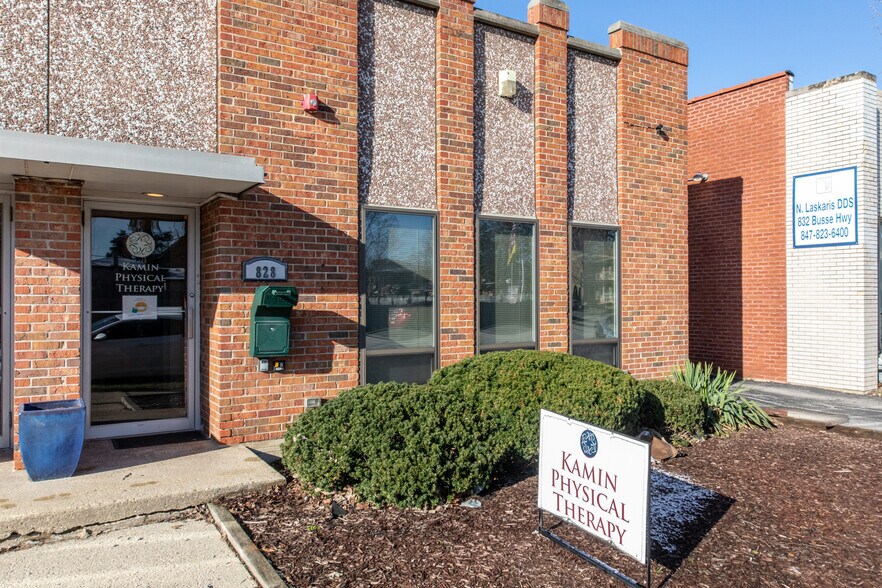More Photos Of 828-828 Busse Hwy, Park Ridge Office For Sale