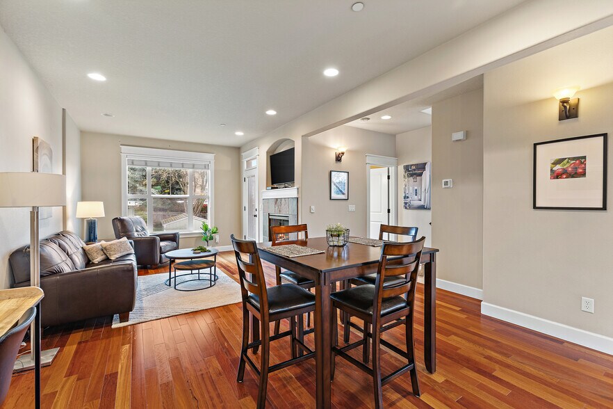 More Photos Of 9414 SE Causey Ave, Happy Valley Apartments For Sale