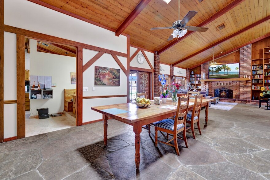More Photos Of 1625 N Cherry Cir, Mesa Assisted Living For Sale