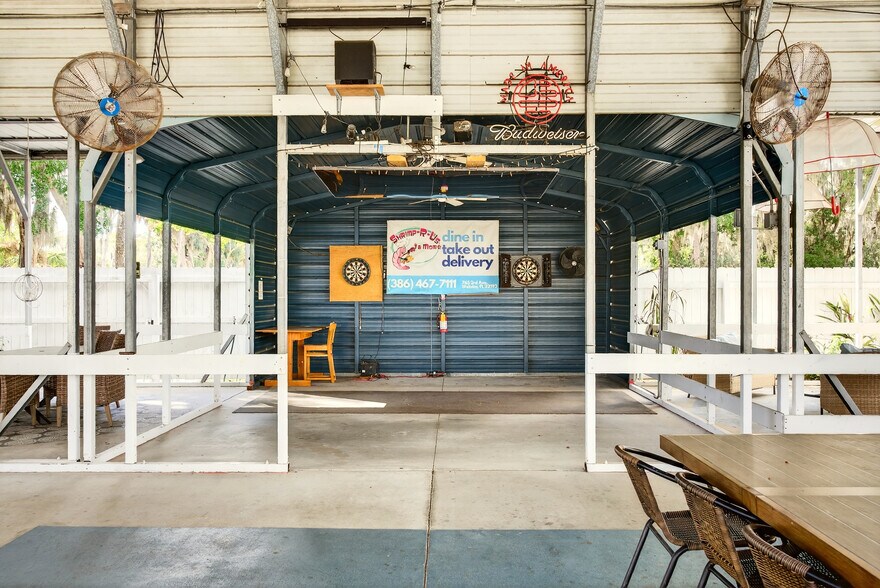 More Photos Of 765 3rd Ave, Welaka Restaurant For Sale