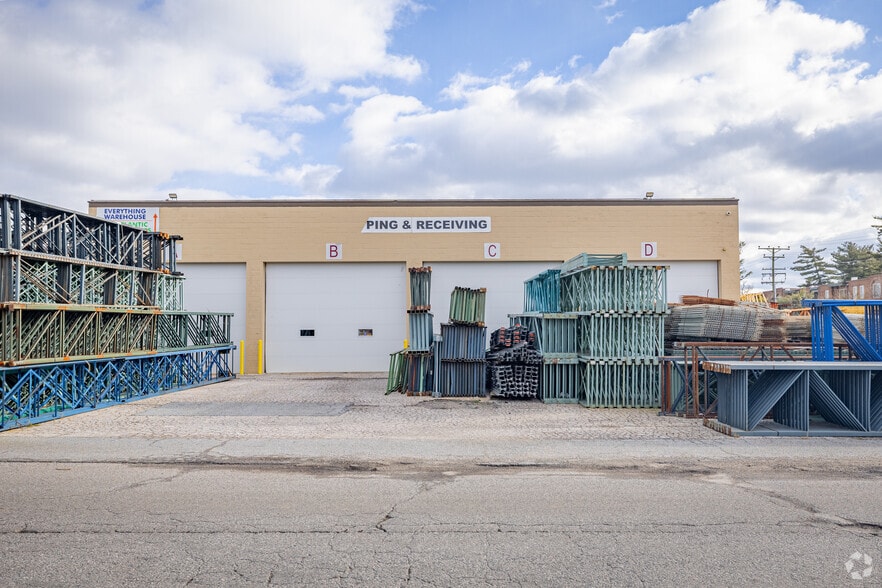 More Photos Of 4241 Brookhill Rd, Baltimore Warehouse For Lease